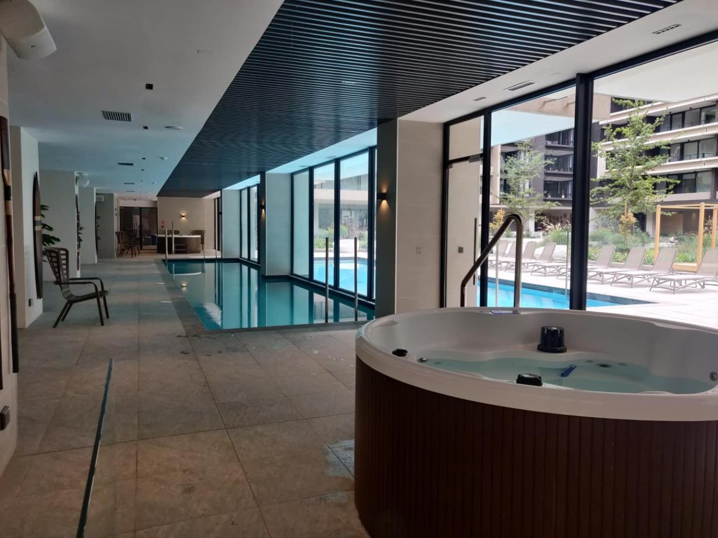 Urban Getaway Stylish 2br In Providencia
