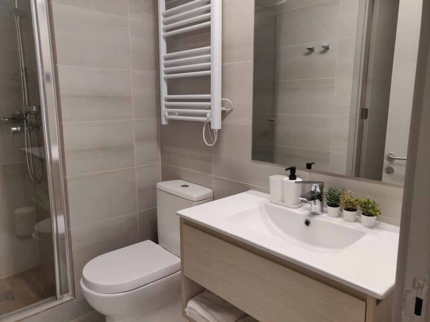 Urban Getaway Stylish 2br In Providencia *